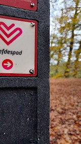 Liefdespad (geüpload door Nyne)